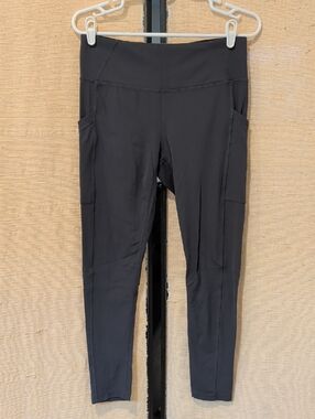 Prana Dark Gray Athletic Leggings with Subtle Logo